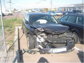 imagine vand-Skoda-Superb-2.0-Diesel-avariat-2680.htm