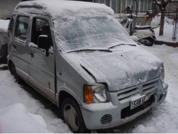 vand-Suzuki-Wagon-1.0-Benzina-avariat-3223.htm imagine vand-Suzuki-Wagon-1.0-Benzina-avariat-3223.htm