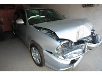 vand-Toyota-Avensis-1.6-Benzina-avariat-2872.htm imagine vand-Toyota-Avensis-1.6-Benzina-avariat-2872.htm