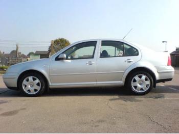 imagine vand-Volkswagen-Bora-1.6-Benzina-avariat-2803.htm