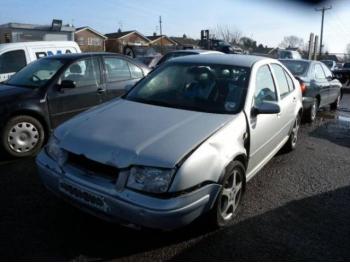 imagine vand-Volkswagen-Bora-2.0-Benzina-avariat-2231.htm