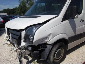 vand-Volkswagen-Crafter-2.5-Diesel-avariat-3545.htm imagine vand-Volkswagen-Crafter-2.5-Diesel-avariat-3545.htm