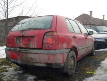 imagine vand-Volkswagen-Golf-III-1.8-Benzina-avariat-1590.htm
