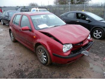 imagine vand-Volkswagen-Golf-IV-1.4-Benzina-avariat-1611.htm