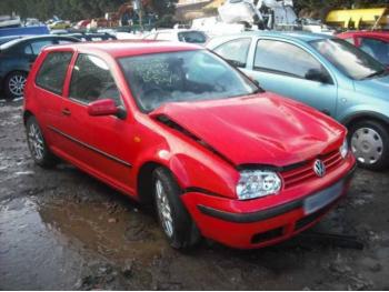 imagine vand-Volkswagen-Golf-IV-1.4-Benzina-avariat-1653.htm