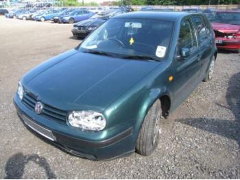 vand-Volkswagen-Golf-IV-1.4-Benzina-avariat-2001.htm imagine vand-Volkswagen-Golf-IV-1.4-Benzina-avariat-2001.htm