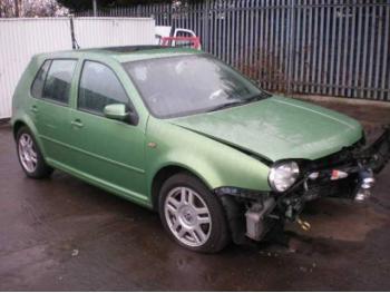 imagine vand-Volkswagen-Golf-IV-1.8-Benzina-avariat-1675.htm