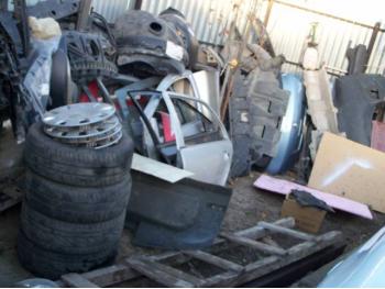 imagine vand-Volkswagen-Golf-V-1.9-Diesel-avariat-3065.htm