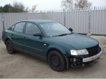 imagine vand-Volkswagen-Passat-1.6-Benzina-avariat-1468.htm