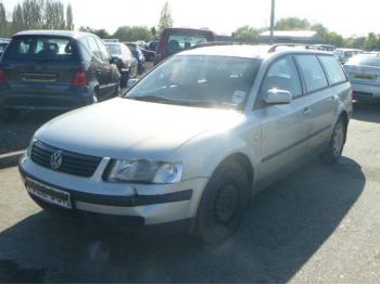 imagine vand-Volkswagen-Passat-1.8-Benzina-avariat-2117.htm