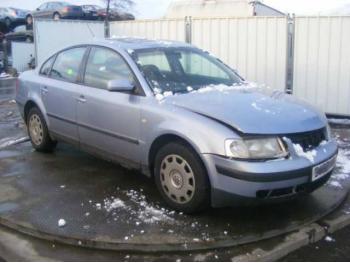 imagine vand-Volkswagen-Passat-1.9-Diesel-avariat-1636.htm