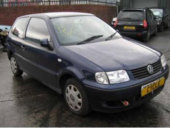 imagine vand-Volkswagen-Polo-1.0-Benzina-avariat-1684.htm