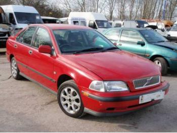 imagine vand-Volvo-S40-1.6-Benzina-avariat-1729.htm