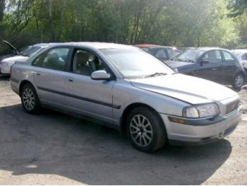 vand-Volvo-S80-2.4-Benzina-avariat-2050.htm imagine vand-Volvo-S80-2.4-Benzina-avariat-2050.htm