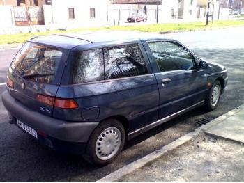 imagine dezmembrez-Alfa-Romeo-145-avariat-3334.htm