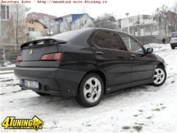 imagine dezmembrez-Alfa-Romeo-146-avariat-15031.htm