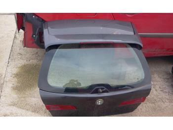 dezmembrez-Alfa-Romeo-156-avariat-25972.htm imagine dezmembrez-Alfa-Romeo-156-avariat-25972.htm