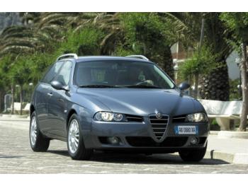 dezmembrez-Alfa-Romeo-156-avariat-26424.htm imagine dezmembrez-Alfa-Romeo-156-avariat-26424.htm