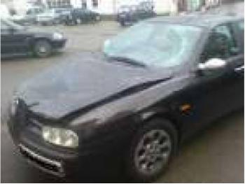 imagine dezmembrez-Alfa-Romeo-156-avariat-765.htm
