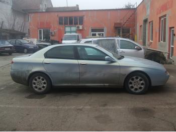 imagine dezmembrez-Alfa-Romeo-166-avariat-16711.htm