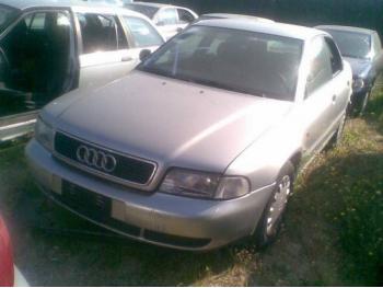 dezmembrez-Audi-A4-avariat-12633.htm imagine dezmembrez-Audi-A4-avariat-12633.htm