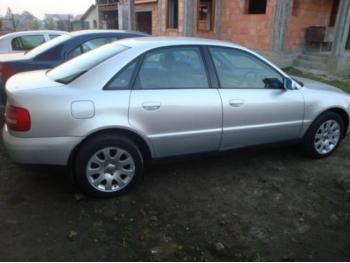 dezmembrez-Audi-A4-avariat-13841.htm imagine dezmembrez-Audi-A4-avariat-13841.htm