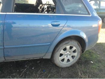 dezmembrez-Audi-A4-avariat-14256.htm imagine dezmembrez-Audi-A4-avariat-14256.htm