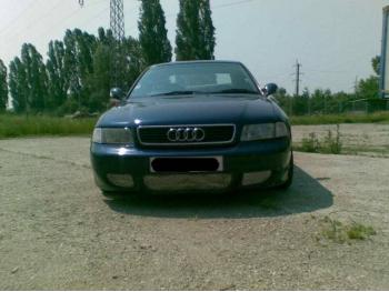 dezmembrez-Audi-A4-avariat-14932.htm imagine dezmembrez-Audi-A4-avariat-14932.htm