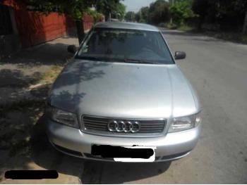 imagine dezmembrez-Audi-A4-avariat-15890.htm