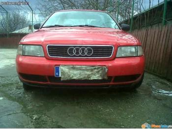 imagine dezmembrez-Audi-A4-avariat-15911.htm