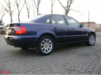 imagine dezmembrez-Audi-A4-avariat-16715.htm