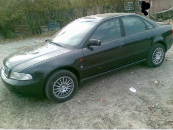 dezmembrez-Audi-A4-avariat-16832.htm imagine dezmembrez-Audi-A4-avariat-16832.htm