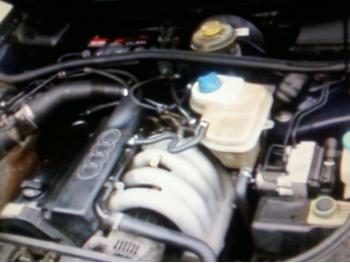 dezmembrez-Audi-A4-avariat-19032.htm imagine dezmembrez-Audi-A4-avariat-19032.htm