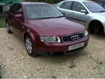 imagine dezmembrez-Audi-A4-avariat-19585.htm