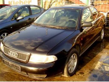 imagine dezmembrez-Audi-A4-avariat-3641.htm