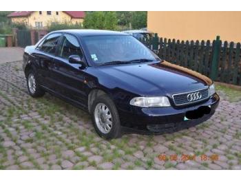 imagine dezmembrez-Audi-A4-avariat-4467.htm