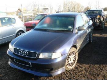 imagine dezmembrez-Audi-A4-avariat-837.htm