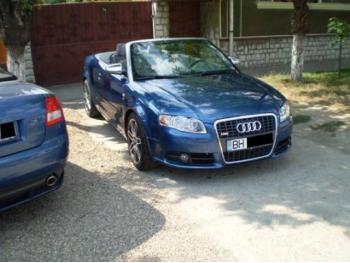 imagine dezmembrez-Audi-A4-avariat-9205.htm