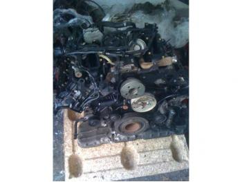 imagine dezmembrez-Audi-A8-avariat-13988.htm