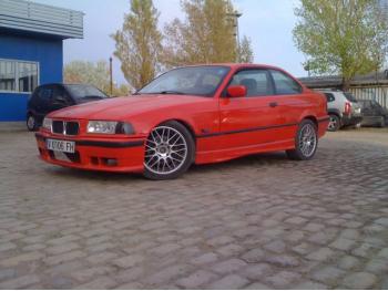 dezmembrez-BMW-318-avariat-11320.htm imagine dezmembrez-BMW-318-avariat-11320.htm