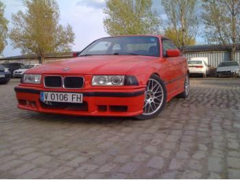 dezmembrez-BMW-318-avariat-11734.htm imagine dezmembrez-BMW-318-avariat-11734.htm