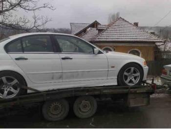 imagine dezmembrez-BMW-318-avariat-14292.htm