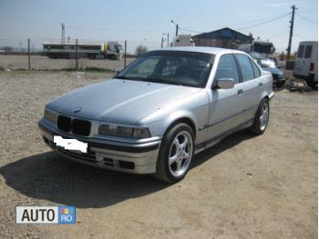 imagine dezmembrez-BMW-318-avariat-19586.htm