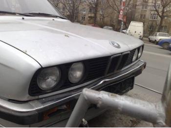 imagine dezmembrez-BMW-318-avariat-1960.htm