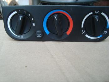 dezmembrez-BMW-318-avariat-20941.htm imagine dezmembrez-BMW-318-avariat-20941.htm