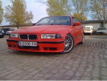 dezmembrez-BMW-318-avariat-21263.htm imagine dezmembrez-BMW-318-avariat-21263.htm