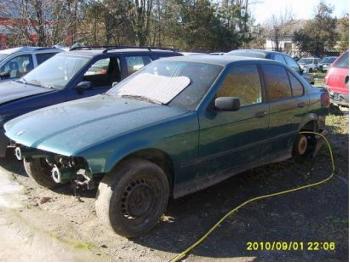 dezmembrez-BMW-318-avariat-3374.htm imagine dezmembrez-BMW-318-avariat-3374.htm