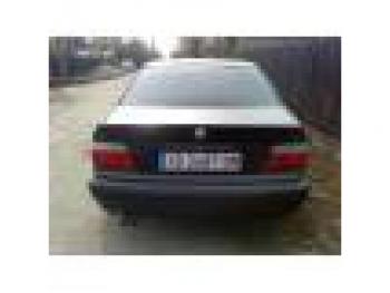 imagine dezmembrez-BMW-318-avariat-4123.htm