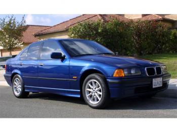 dezmembrez-BMW-318-avariat-9762.htm imagine dezmembrez-BMW-318-avariat-9762.htm