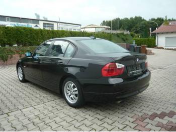 imagine dezmembrez-BMW-320-avariat-3232.htm